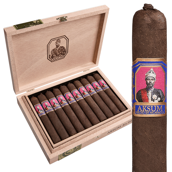 Foundation Cigar's Aksum Maduro