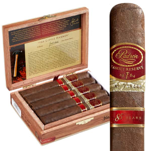 Padron Family Reserve Natural